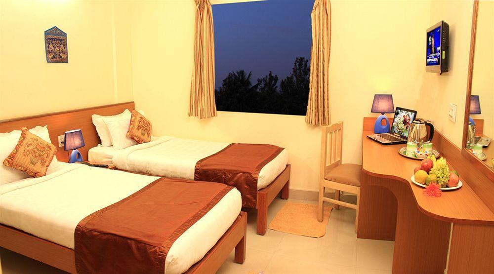Arra Suites Bangalore Exterior foto
