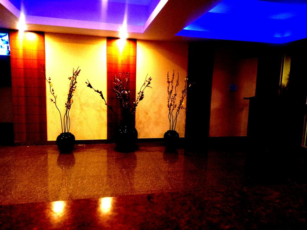 Arra Suites Bangalore Exterior foto