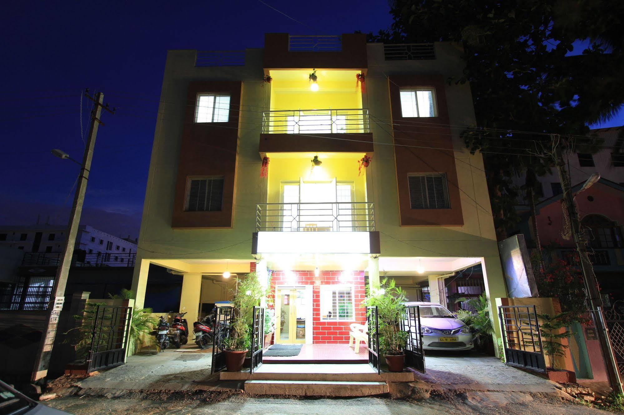 Arra Suites Bangalore Exterior foto