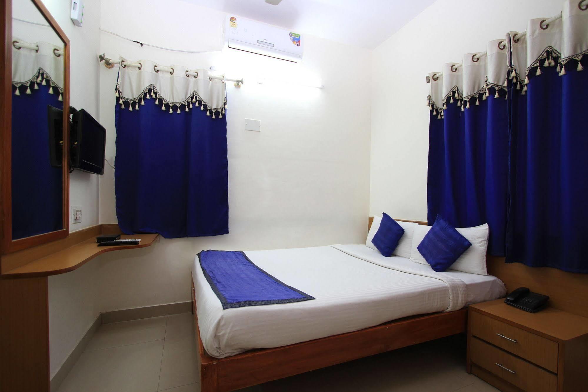 Arra Suites Bangalore Exterior foto
