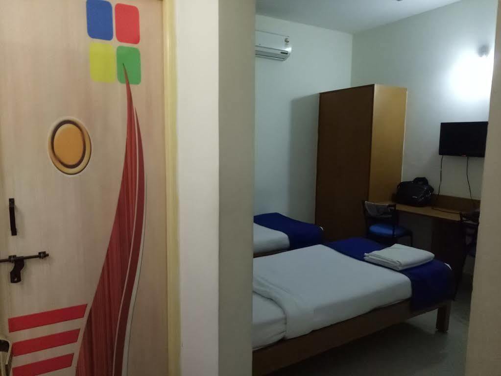 Arra Suites Bangalore Exterior foto