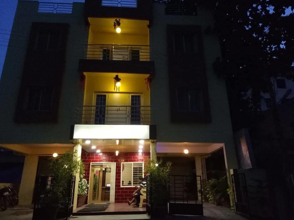 Arra Suites Bangalore Exterior foto