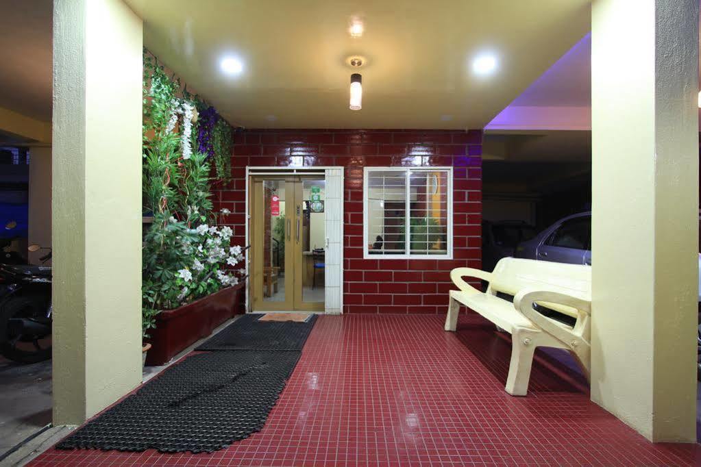 Arra Suites Bangalore Exterior foto